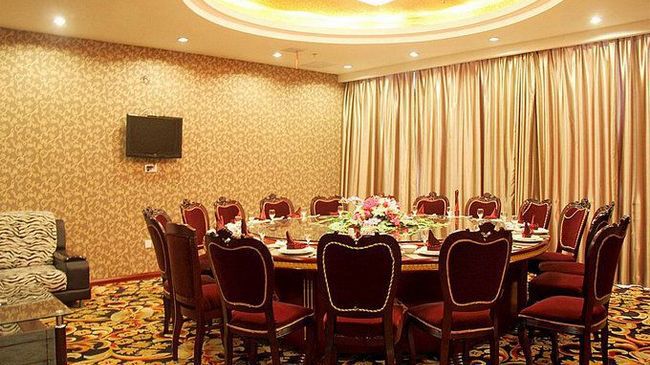 Jinyu International Hotel 九江 餐厅 照片